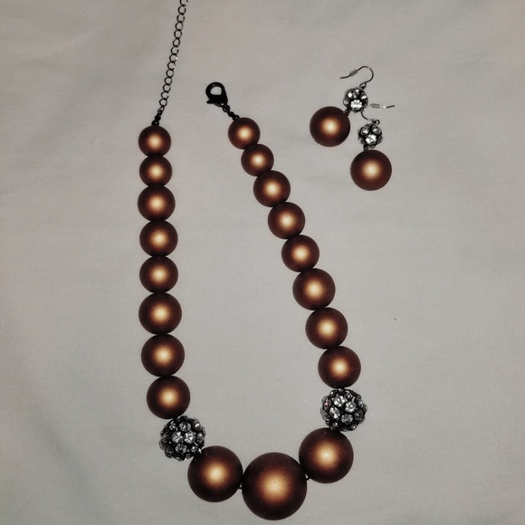 Jewelry - Picture 2 of 4